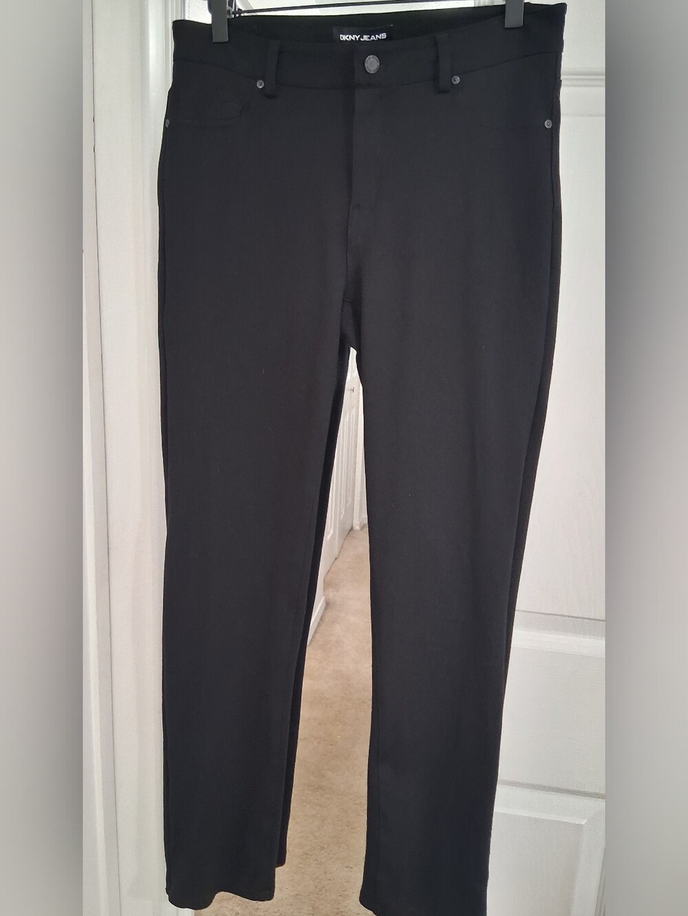 DKNY Black Straight-Leg Women's Jeans Size 2
